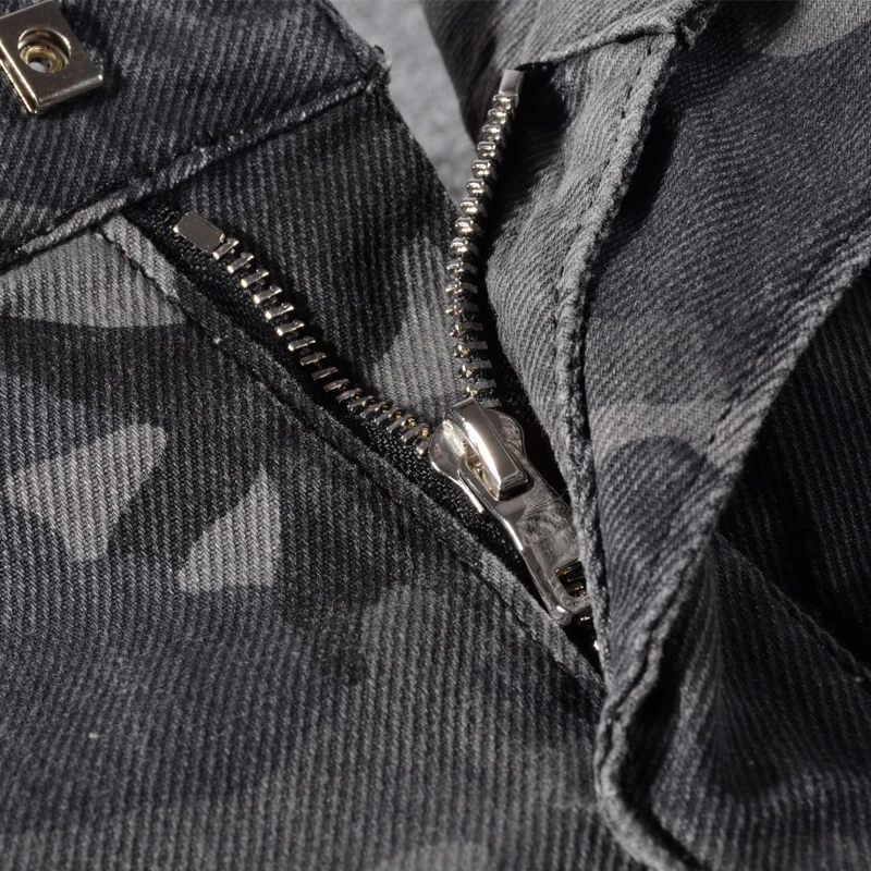 

Streetwear Mens Jeans Slim Fit High Quality Spliced Denim Jeans Cargo Pants Homme Camouflage Military Trousers Biker Jeans Male