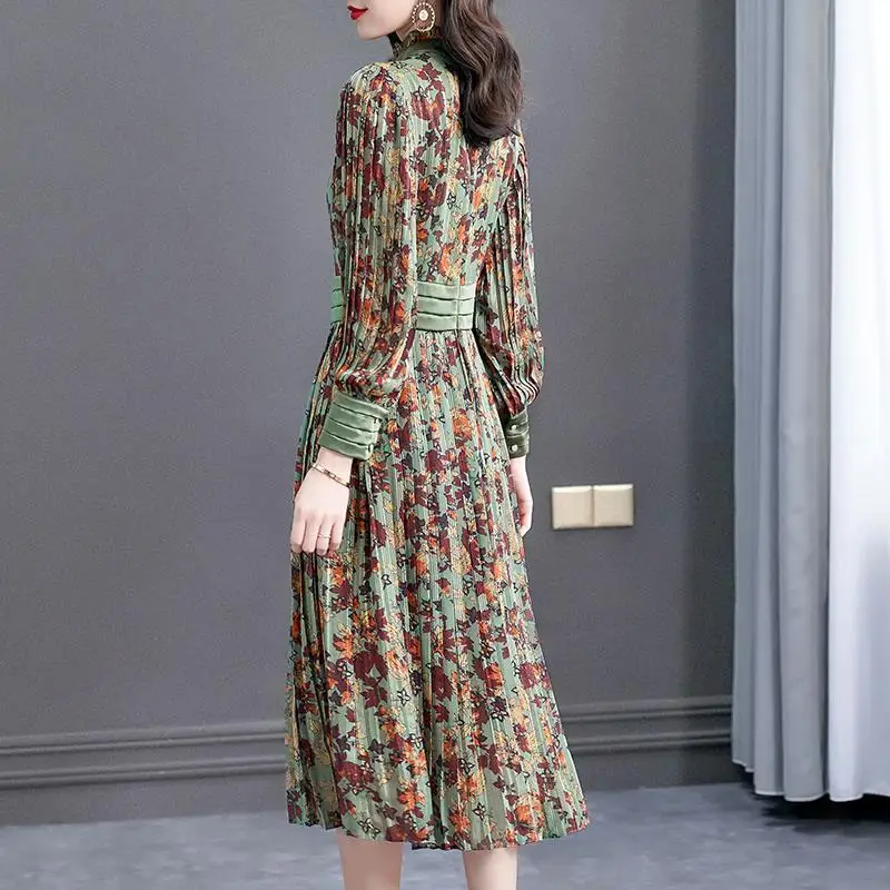 

2021 spring and autumn new women's high-end temperament French retro printed dress with waist and slim