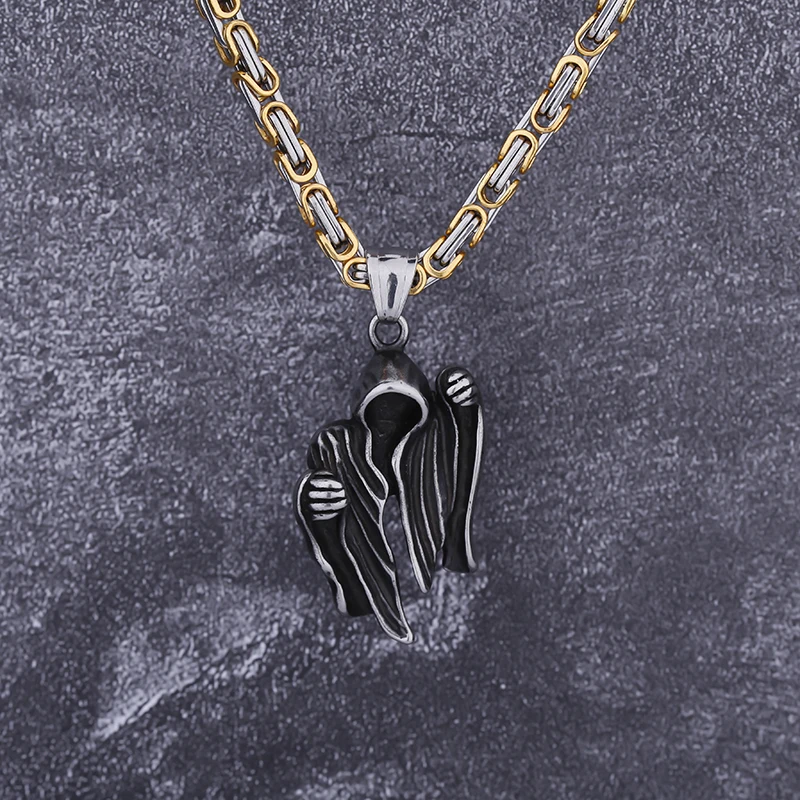 

[Drop Shipp1ng] 2021 Fashion Retro 316L Stainless Steel Void World Men and Women Pendant Necklace Jewelry Gift