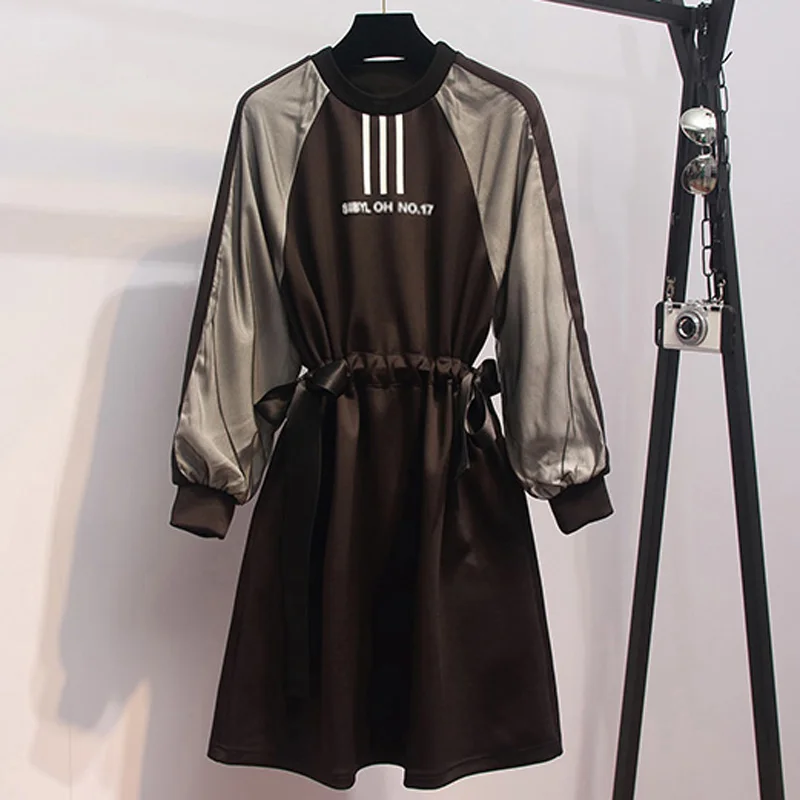 The picture color Большие размеры L-5XL модное Спортивное платье женские толстовки контрастного цвета с длинными рукавами осеннее облегающее ТРАПЕЦИЕВИДНОЕ ПЛАТЬЕ Спортивная одежда на шнурке - Цвет: The picture color