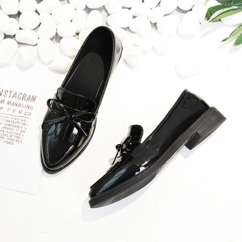 

QWEDF Brand Shoes Woman Casual Tassel Bow Pointed Toe Black Oxford Shoes for Women Flats Comfortable Slip on Women Shoes G8-67