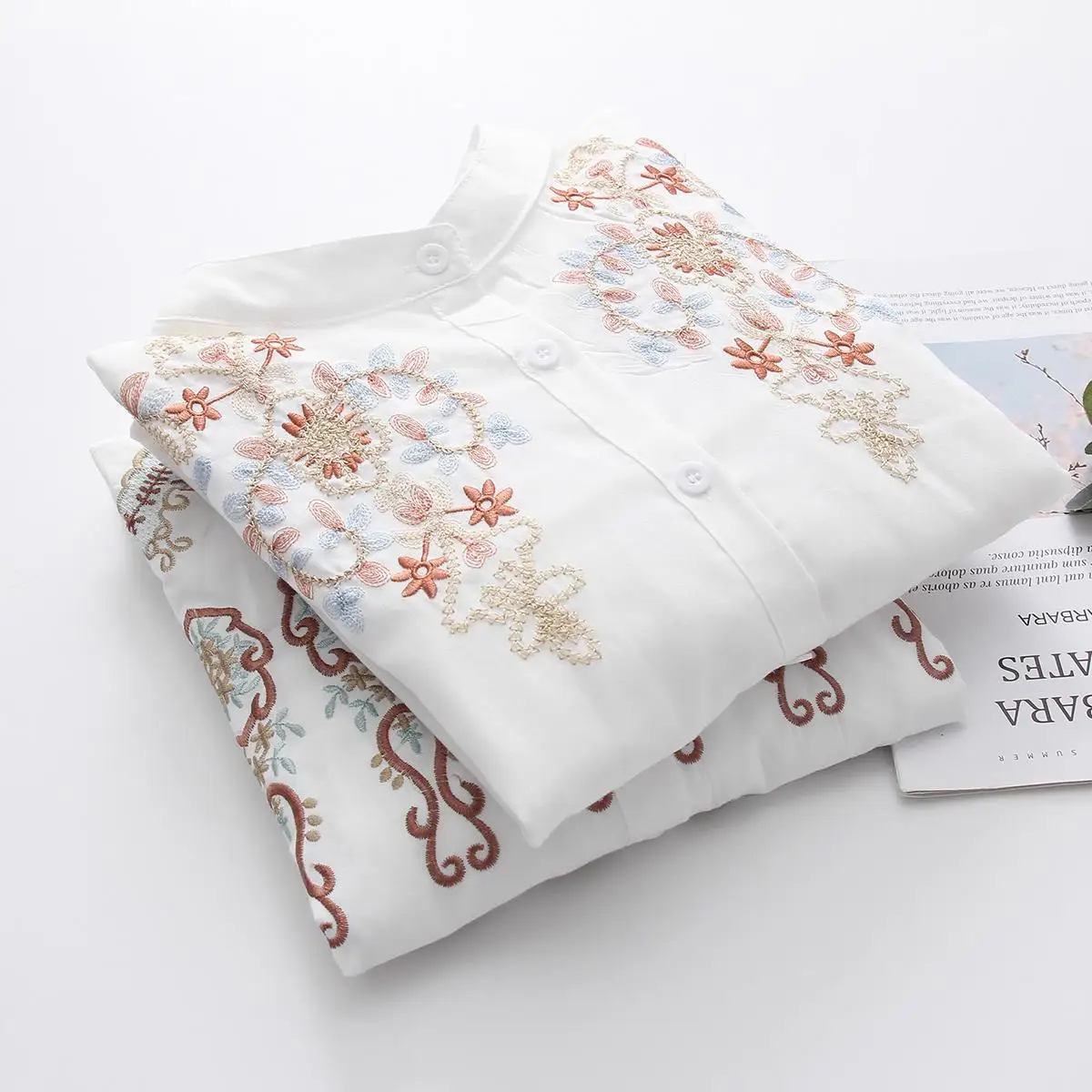 Блузка женская демисезонная с цветочной вышивкой 2020|Рубашки| |