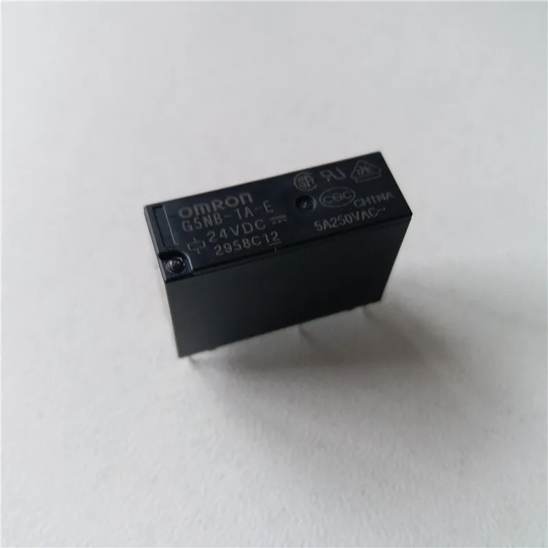 15 шт. Omron Реле G5NB-1A-E-5VDC G5NB-1A-E-12VDC G5NB-1A-E-24VDC 250V 5A реле 4 pin реле 5В/12В/24VDC реле для источника питания