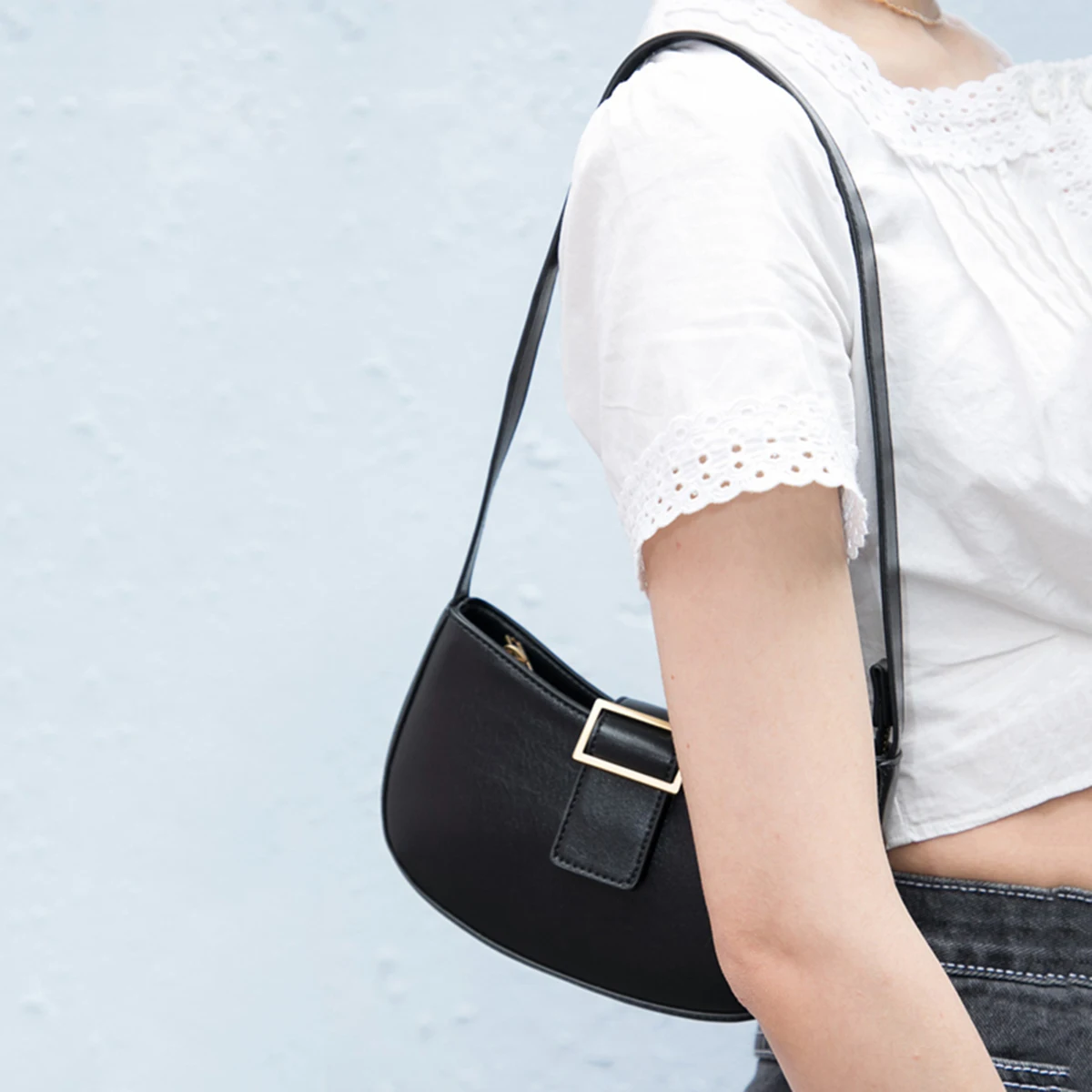 

Vintage Black Metal Buckle Mini Bag Women Summer Simple All-Match Underarm Packs Femme Retro Classic Shoulder Handbag Chic