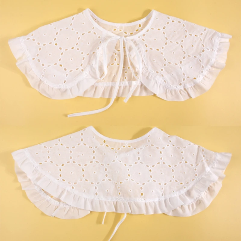

Q1FA False Collar Lace Made Detachable False Faux Collar in French Artsy Style Hollowed-Out Collars