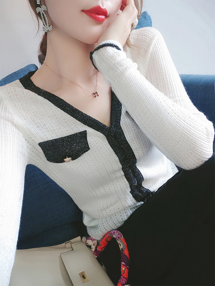 

T-shirt women's autumn 2020 new long sleeve V-neck drawstring bottomed top slim sweater