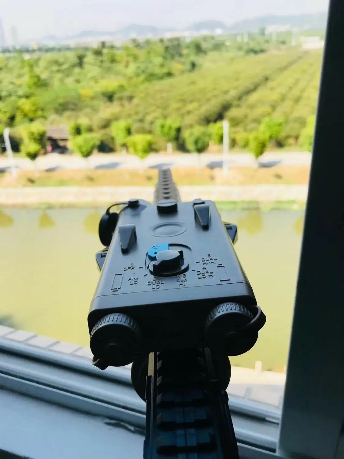 

Element Airsoft AN/PEQ-2 Battery Case PEQ2 Battery Box Red laser PEQ Dummy For AEG for Tokyo Marui/ ICS Classic /Army /G&G