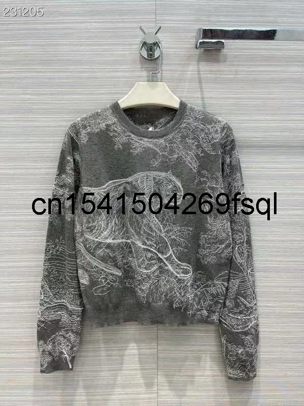 

New Cashmere 2021 Autumn Winter Elegant Classic Knitted Pullover Sweater for Woman Animal Embroidery Designer Street Wear