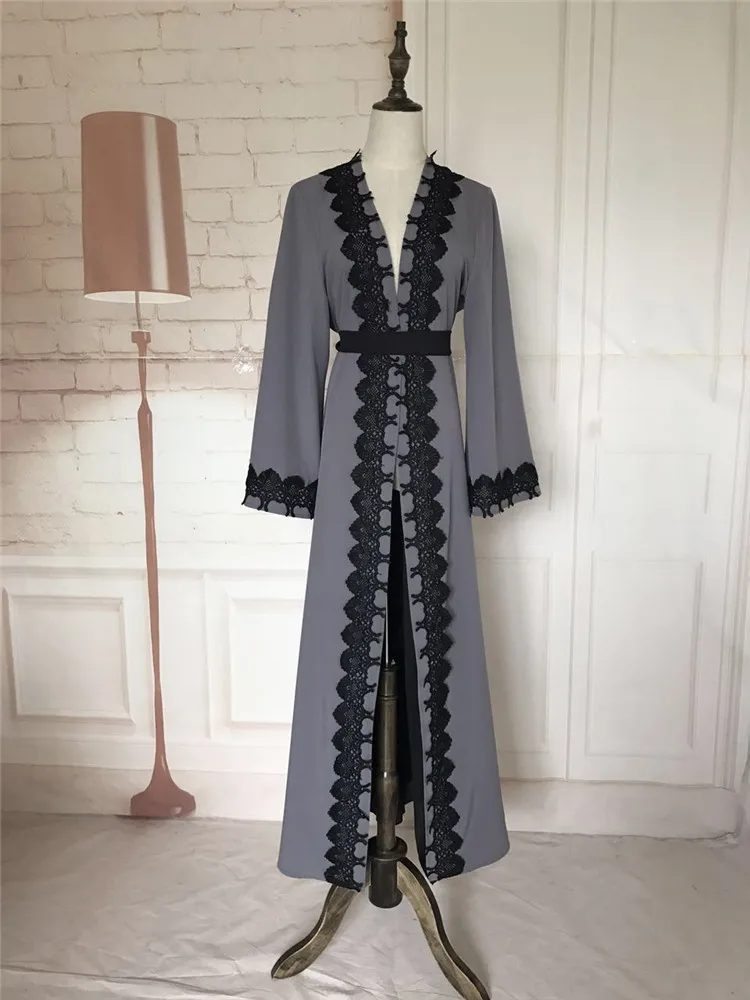 

Plus size full length Adult emboridery lace muslim Robes Musulmane Abaya Cardigan Robes Arab Worship Service clothing Wj478