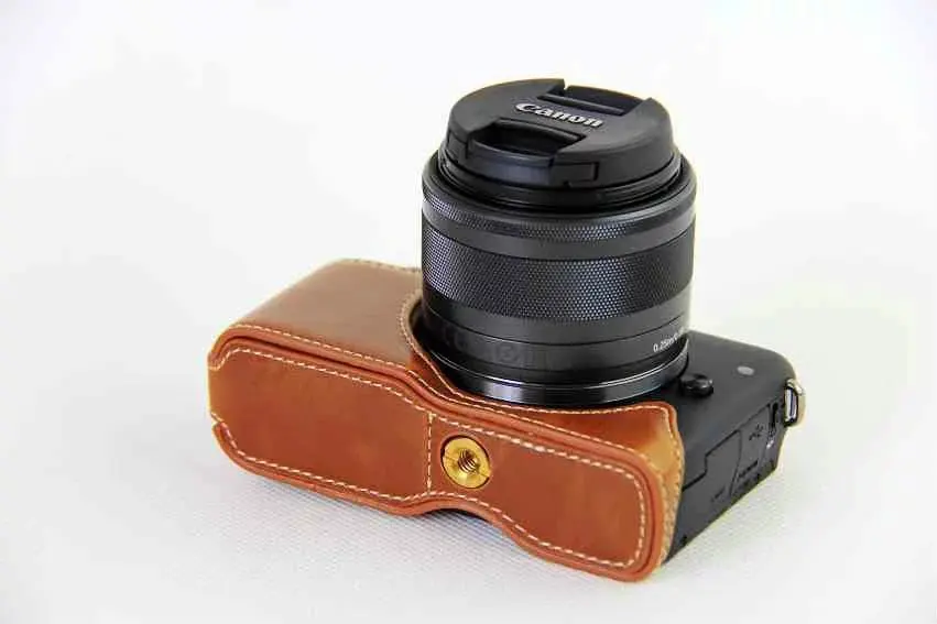 Новинка чехол из искусственной кожи для камеры получехол Canon EOS M10 M100 M200 Нижняя