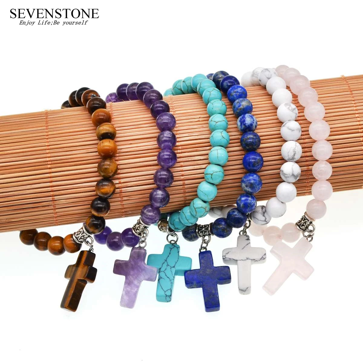 Женский браслет для йоги SEVENSTONE розовый из кварца с сердечками 8 мм ювелирное