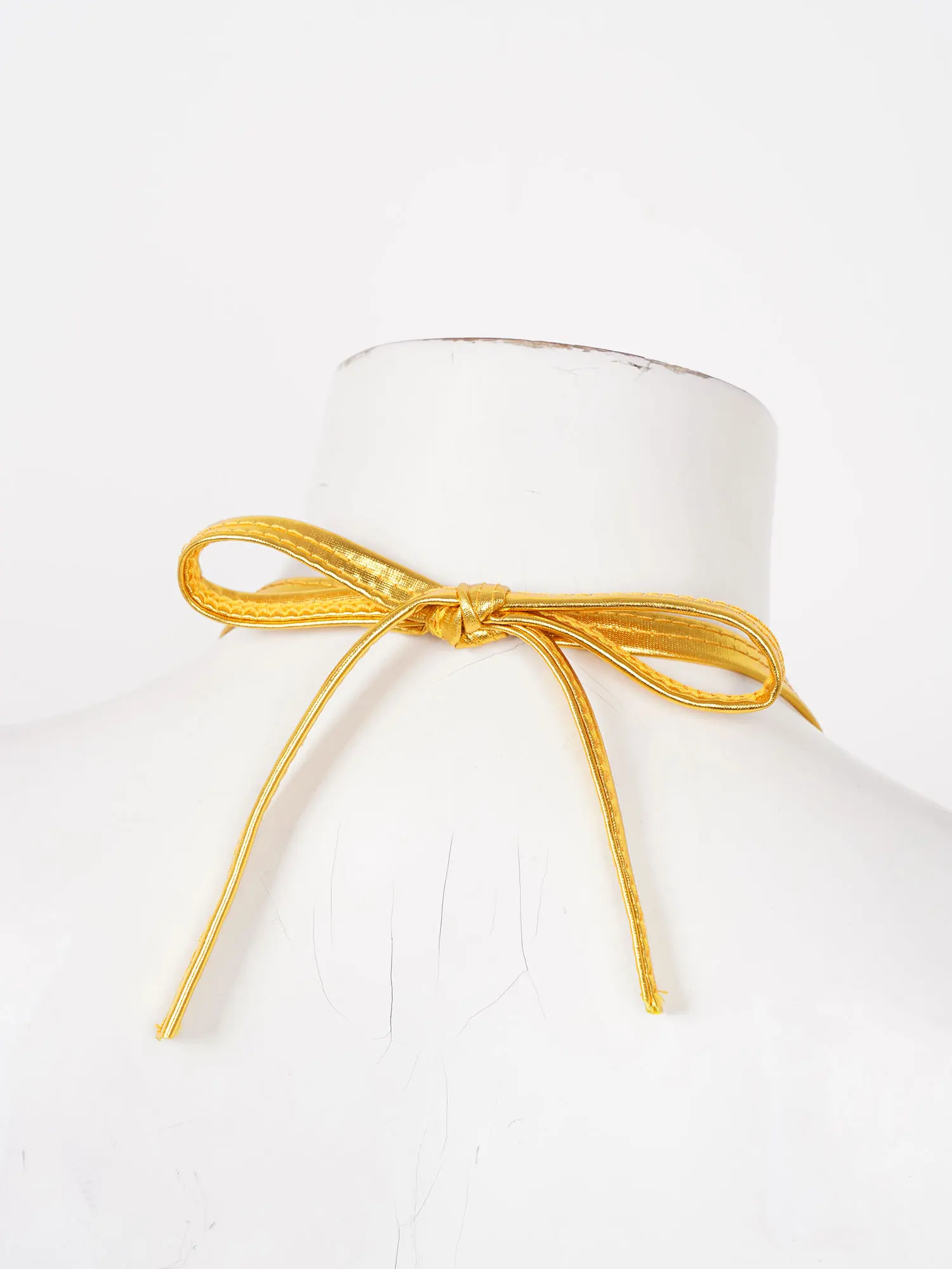 Женское блестящее экзотическое боди костюм-кошка из металлической кожи на