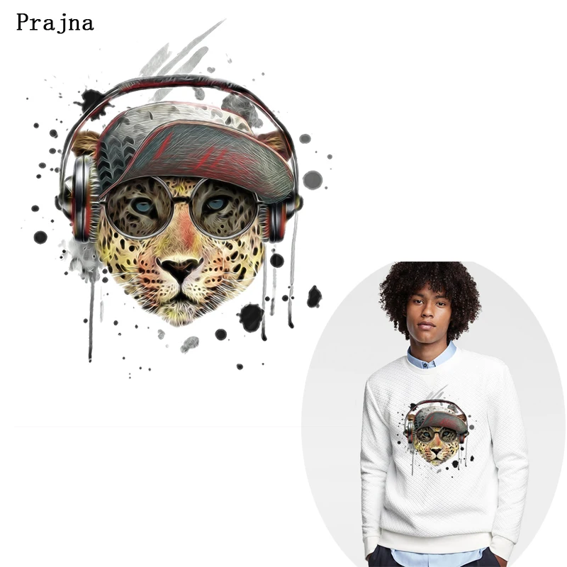 Патч для одежды Prajna Watercolor Animal с изображением леопарда и музыкальных инструментов на него нанесено водяная краска, наносится утюгом или горячим прессом.