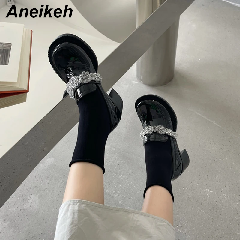 

Aneikeh Mary Janes Fashion Lolita Style Sweet Daliy Summer Round Toe Squared Heel Patent Leather Solid Casual Pleated Size 35-39