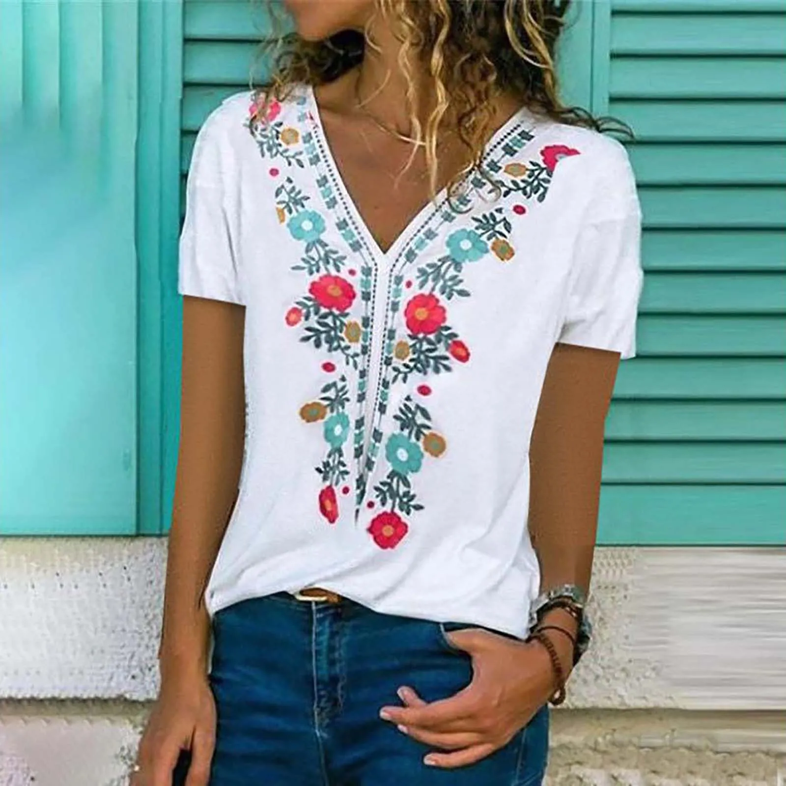 

Fashion vintage Floral Print Blouse Shirt Loose V-Neck Tops Summer Casual Ladies Tops Female Women Short Sleeve Blusas Pullover