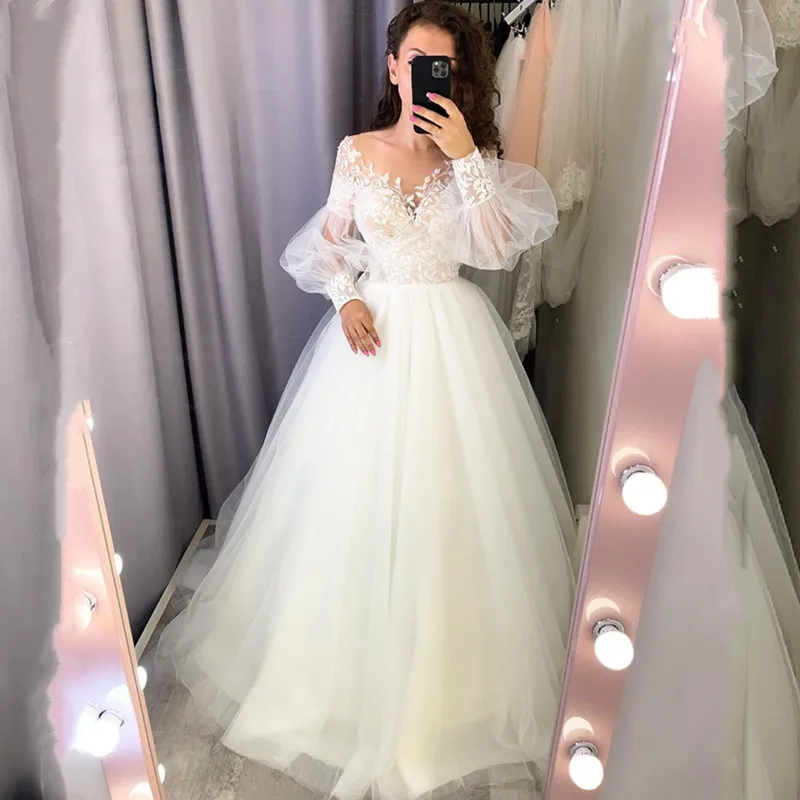 

Bohemian Cut-Out Wedding Dress Open Back Long Sleeves V-Neck 2021 New Tulle Lace Applique Sweep Train Elegant Vestidos De Noiva