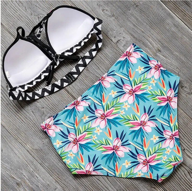 Сексуальный женский бюстгальтер с чашками пуш-ап бандажный Цветочный комплект