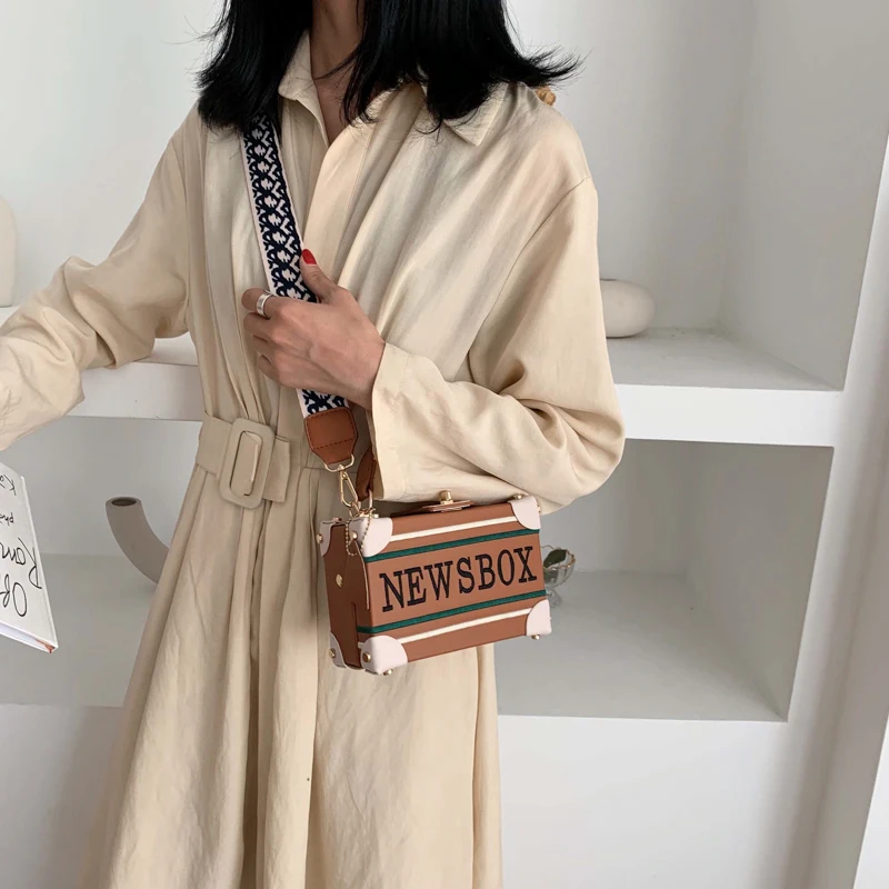 Роскошные сумки, женские сумки, дизайнерские, с буквенным принтом, цветные, с широким плечевым ремнем, сумка через плечо, модные, с заклепками, сумки через плечо для женщин