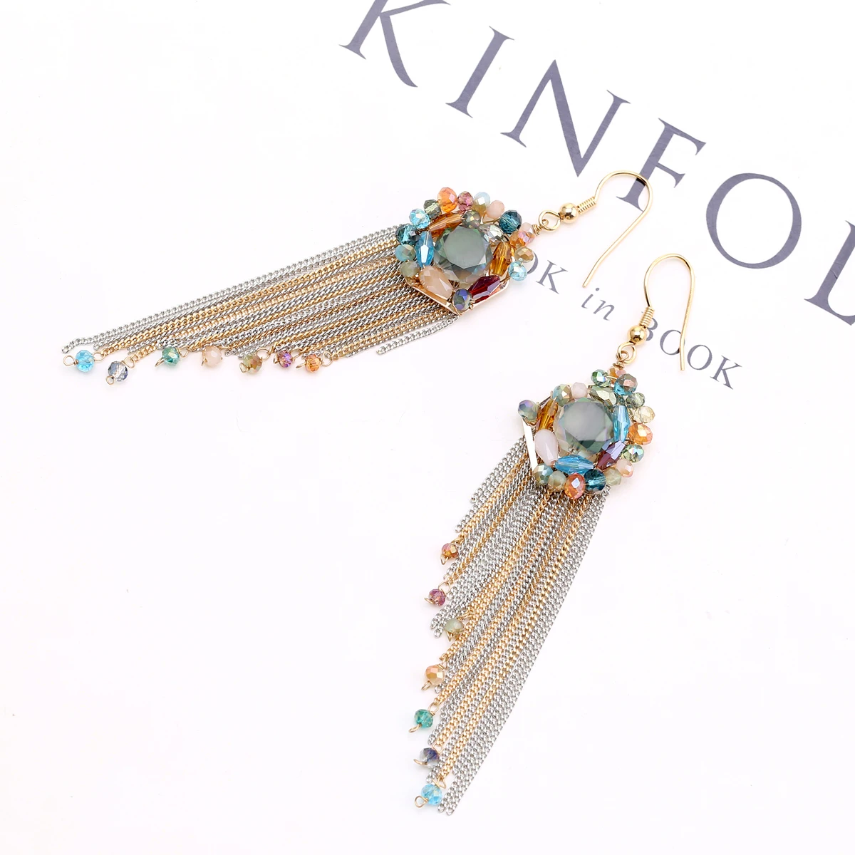 Новые длинные висячие серьги с кисточками и цепочками в богемном стиле Эффектные