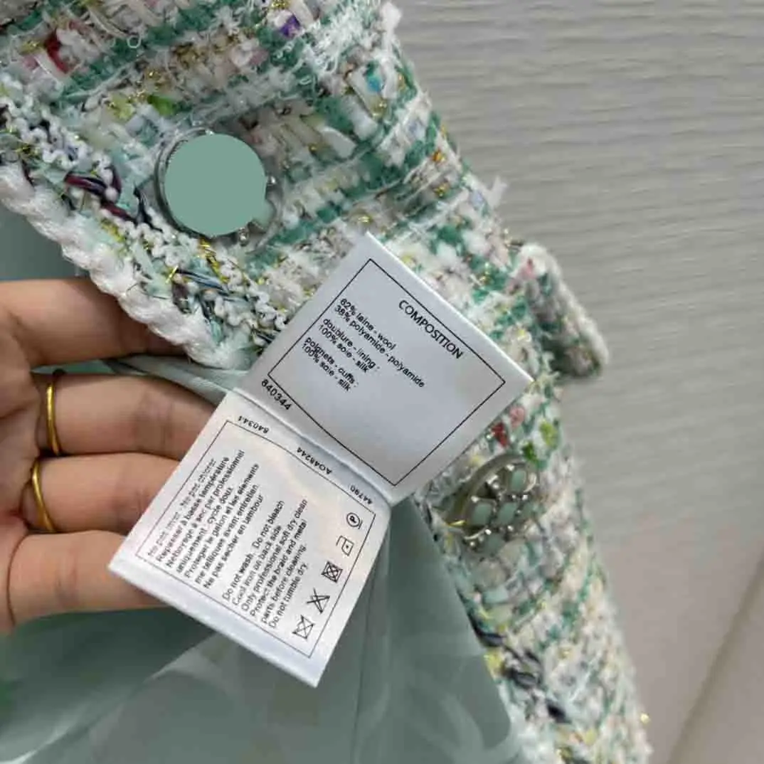 

Luxury Brand 62% Wool Blended Weaven Vest Coat Women 2021 Autumn High Quality Streetwear V-neck Pockets Tweed Sleeveless Jacket