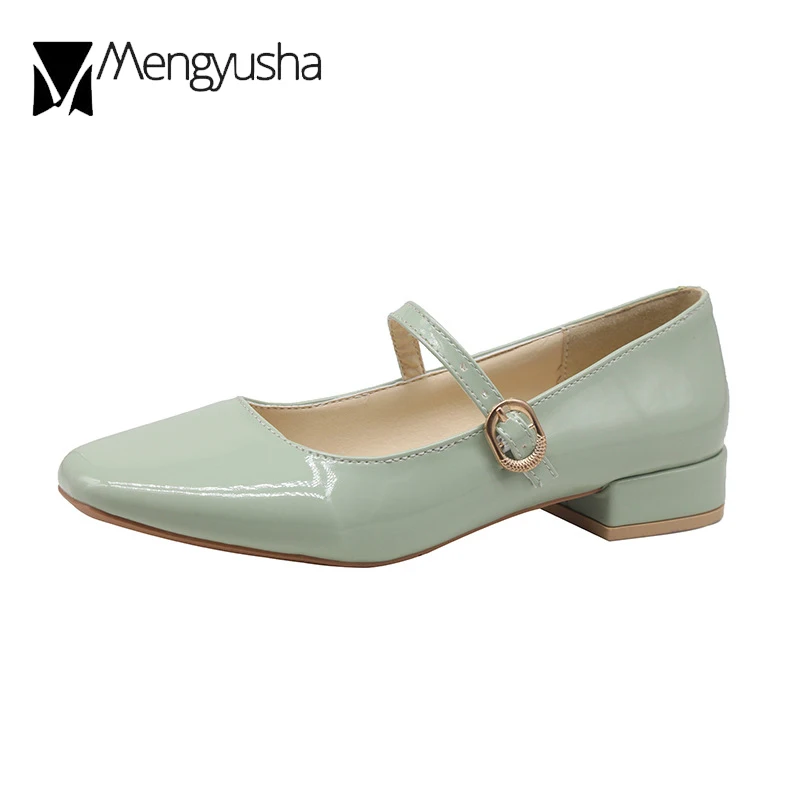 Туфли женские на низком каблуке винтажные лоферы квадратный носок застежка