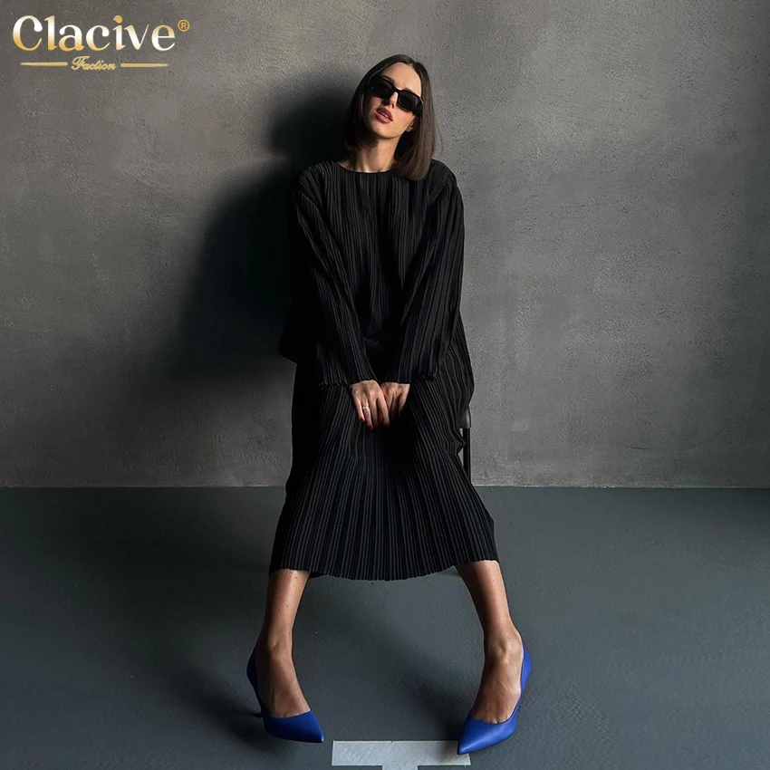

Clacive Casual Loose Pleated Women'S Dress 2022 Elegant O-Neck Long Sleeve Office Midi Dress Lady Fashion Classic Black Dresses