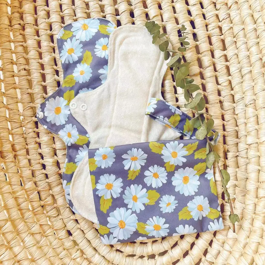 

Mora Mona 5-Pcs Washable Bamboo Fiber Super Soft Mama Cloth Pad Sanitary Napkin