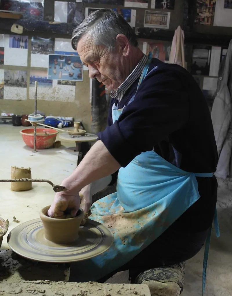 Традиционные подлинные керамические кофейные чашки ручной работы из