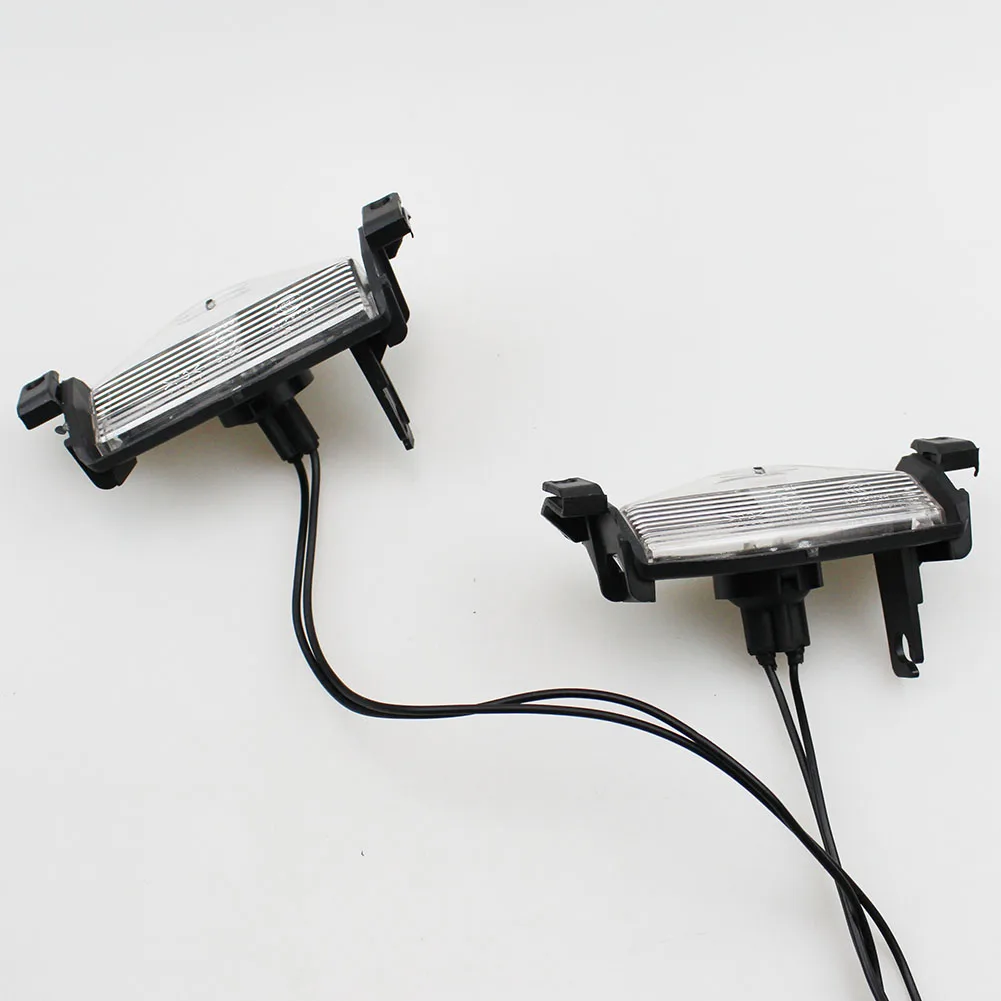 Фонарь для заднего номерного знака автомобиля LARBLL в сборе с лампами подходит Mazda 3