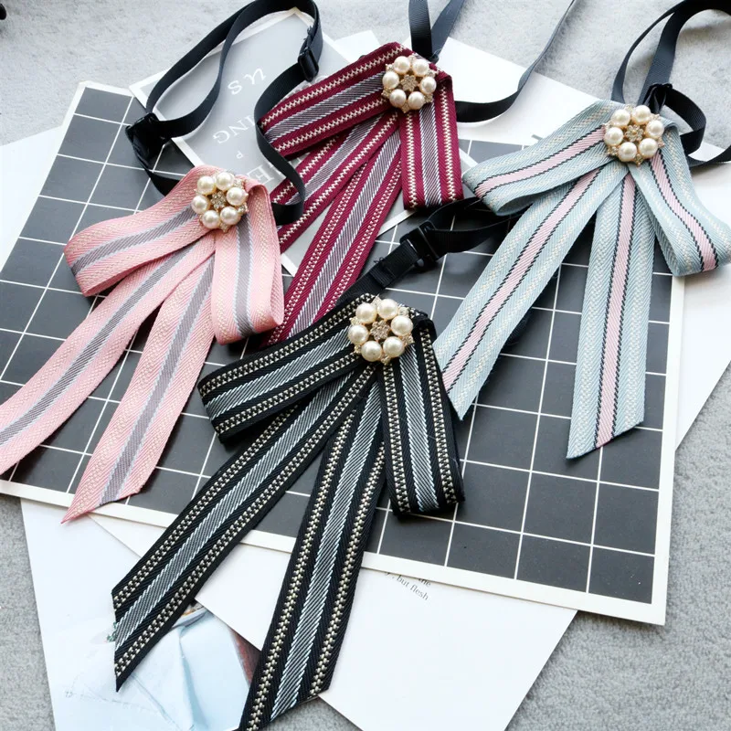 

Women Striped Bow Tie Gorgeous Vintage Chic Bowtie Elegant Jewelry Collar Cravat Adjustable Detachable Collars Shirt Accessory