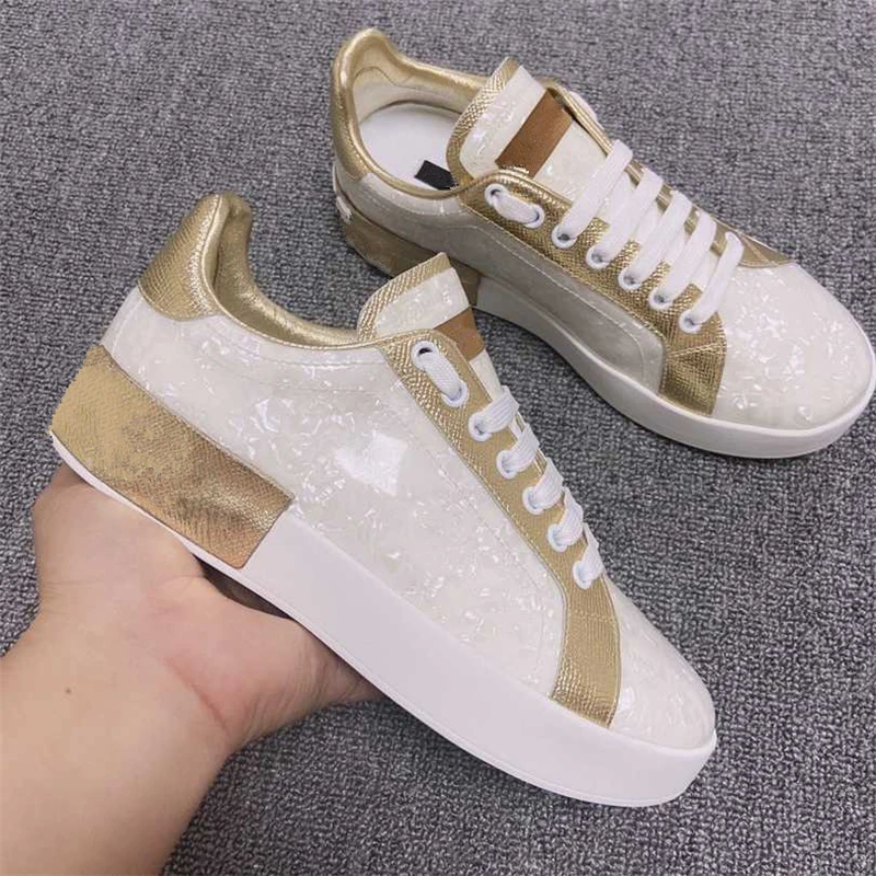 

Женские кроссовки из натуральной кожи белые кроссовки модные Лоскутные женские повседневные туфли на плоской подошве