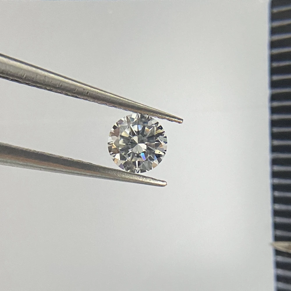 

Lab Created 0.2 Carat 3.5mm D VVS1 Excellent Cut Loose Moissanite Earring Ring Diamond Price