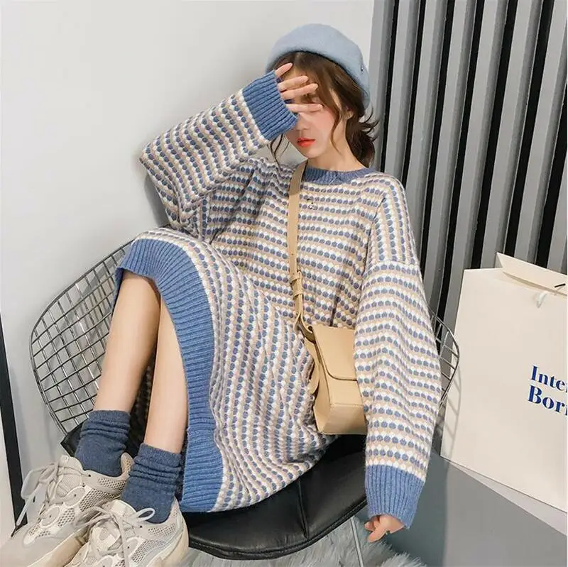 autumn and winter long sweater women's head over the knee loose Korean retro style new knit dress bottoming shirt - Цвет: Синий