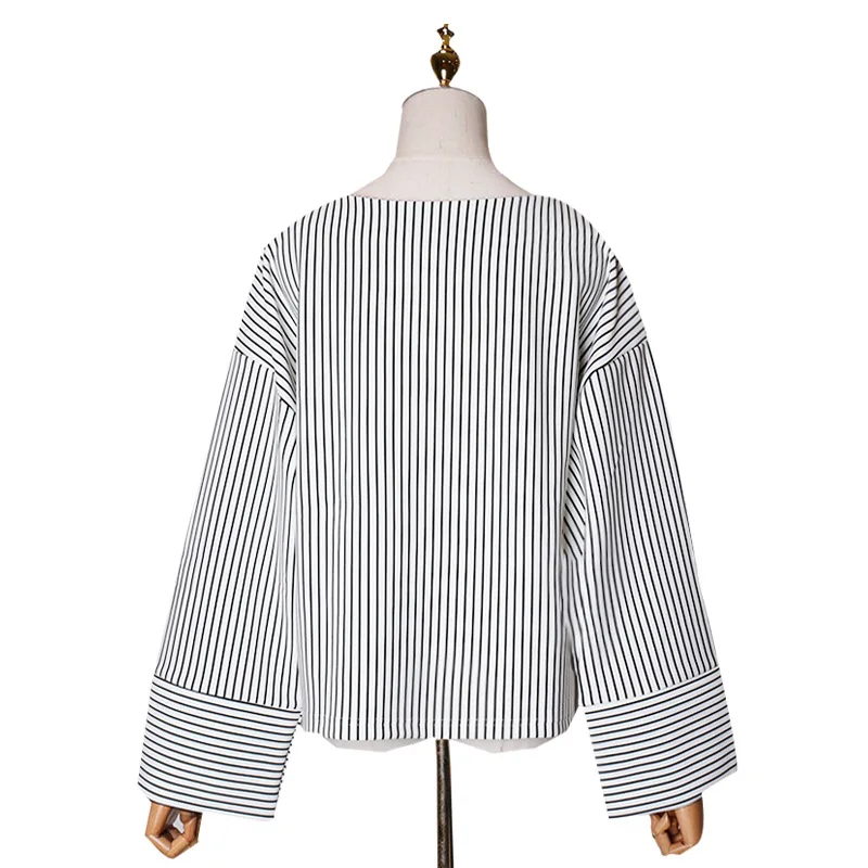 

Crewneck striped long sleeve T-shirt women early new fashion casual Joker loose large size pullover T-shirt women