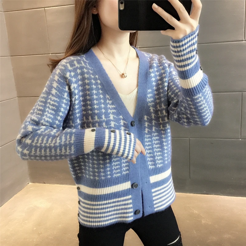 

21310 4 bedroom 4 in row 2 】 make four grain of buckle buttons stripe sleeve cardigan [1133] 52