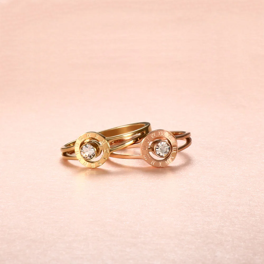 

Fashion Roman Numerals Stainless Steel Ring For Women Men Couple Lover Classic Hollow Rhinestone Jewelry Wedding Party Gifts