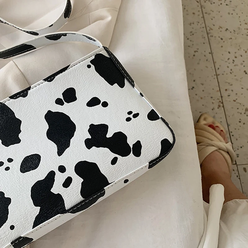 

Cow Pattern Women's Shoulder Bag Fashion PU Messenger Bag Printing