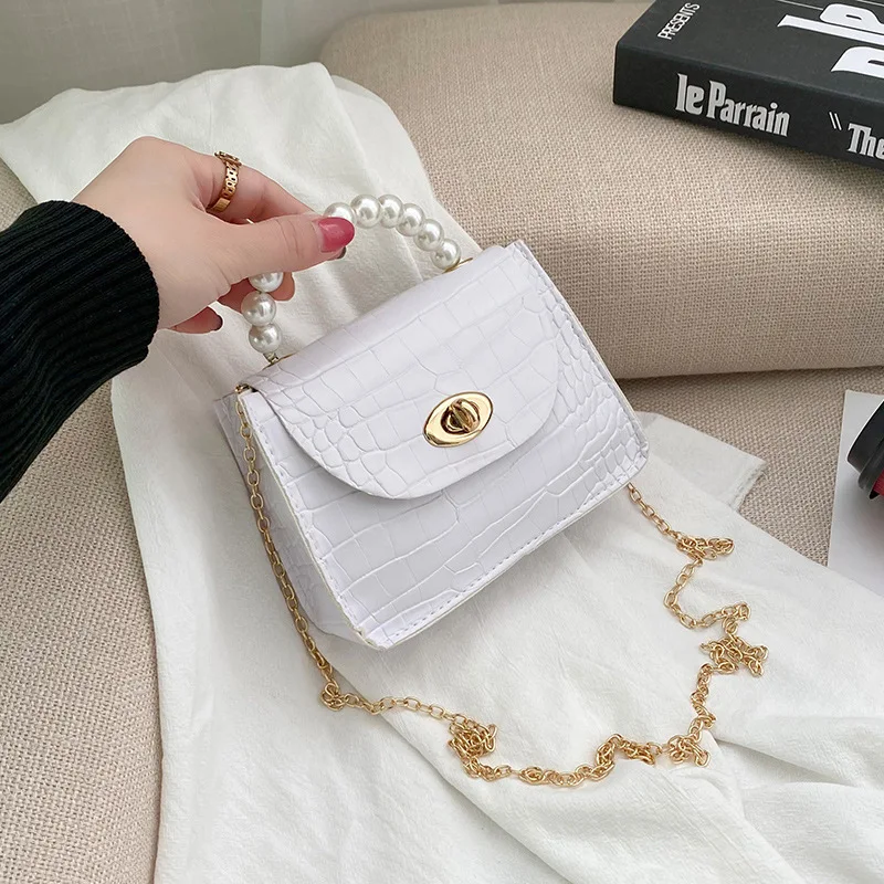 

womens hands fashion women's hand new lock practical simple single shoulder messenger chain small square bag purses