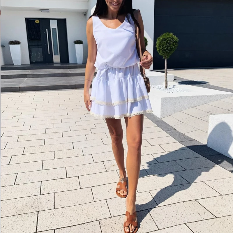 Летнее кружевное платье без рукавов с V-образным вырезом и оборками женское