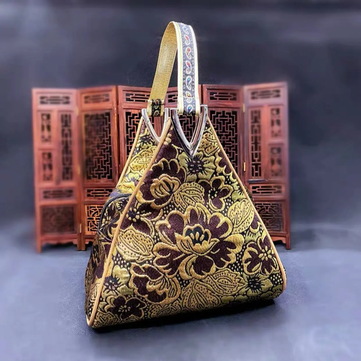 

Vintage Fashion Women Hand Phone Chic Lady Bag Bags 2021 NEW Women's Handbags Purses