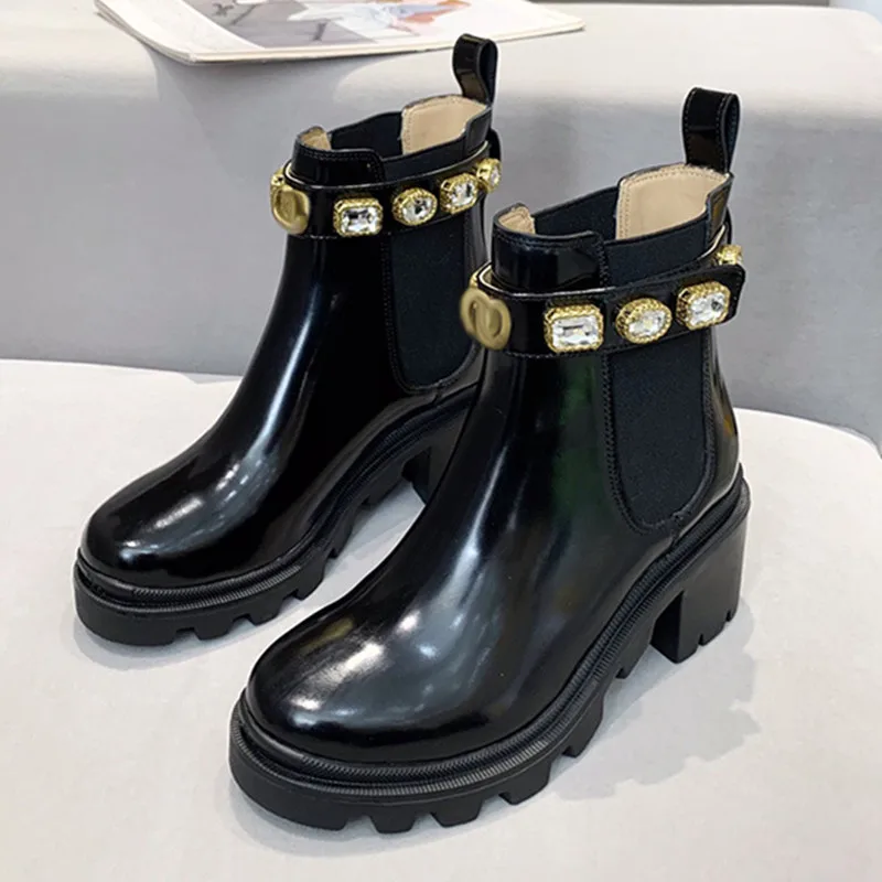 

Ботинки Челси, украшенные кристаллами, на цепочке, кожаные ботинки с круглым носком, на толстом каблуке, на платформе, зимние мотоциклетные ...