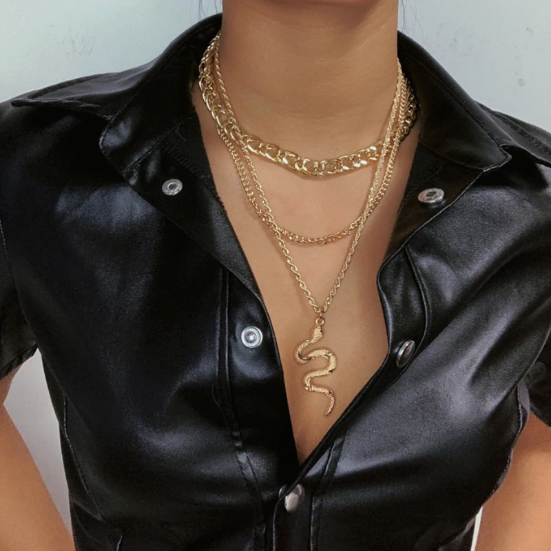

Classic Punk Gold Layered Chain Snake Pendant Choker Necklace For Women Fashion Statement Chunky Chains Collar Necklaces Jewelry