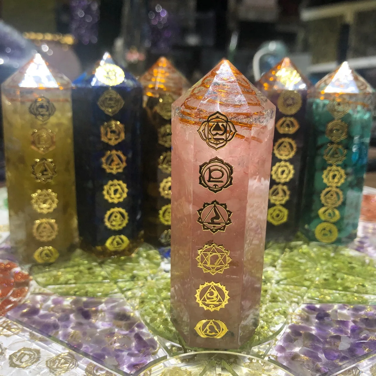 

8cm 80g Natural Ogan Seven Chakra Crystal Home Decoration Energy Stone Mineral Stone Rock Office Decor Geode Amethyst
