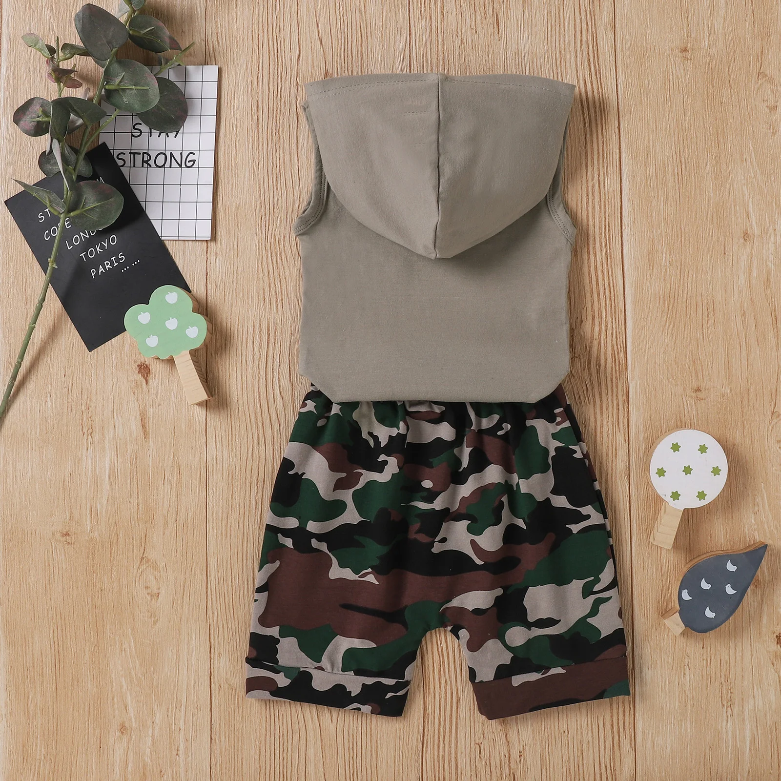 

Boys 1T-6T Summer Vest and Shorts Suit Fashion Letter Hooded Sleeveless Tops and Camouflage Short Pants