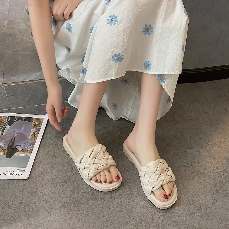 

Female Shoes Slippers Casual Summer Clogs Woman Slides Shallow 2021 Luxury Beach Flat Soft Fashion Basic Rubber PU Female Shoes