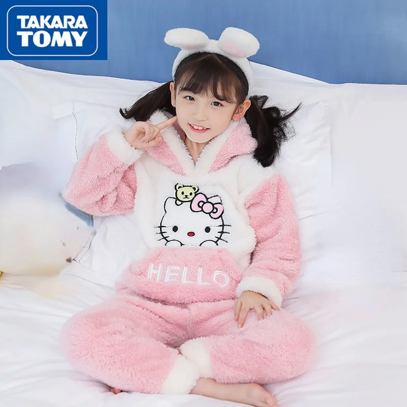 

TAKARA TOMY fashion cartoon Hello Kitty coral velvet thickening suit simple and comfortable cute children's home service