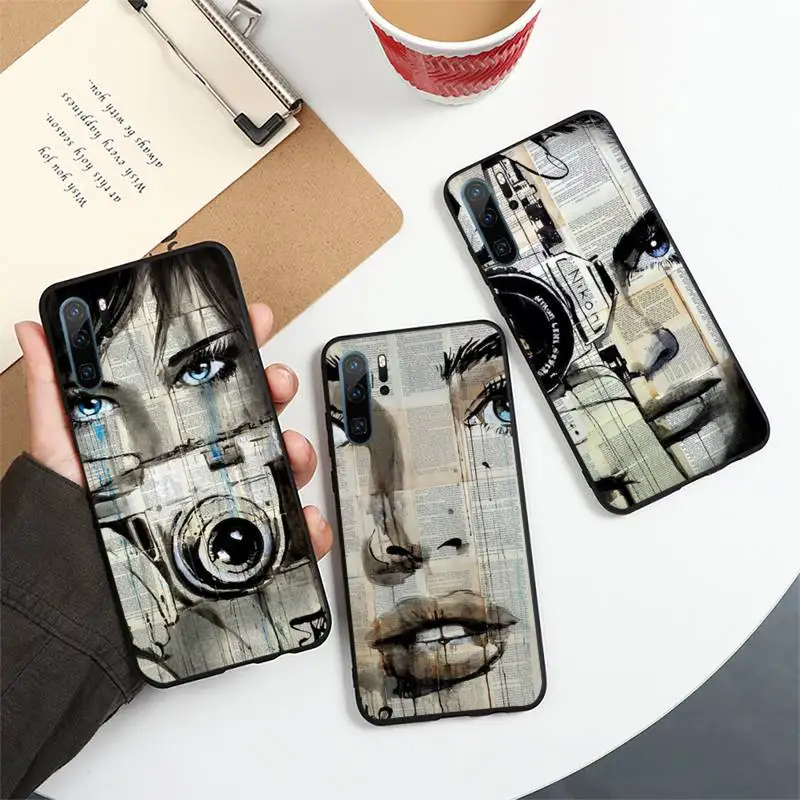 

Retro newspaper Holding Camera Girl Phone Case For Huawei honor Mate 10 20 30 40 i 9 8 pro x Lite P smart 2019 Y5 2018 nova 5t