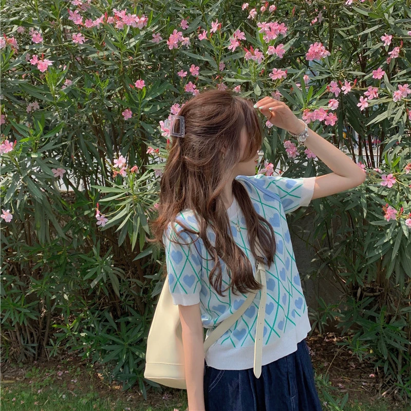 

Y2k Vintage Love Lingge Knitted U-neck Shirt Women's Summer 2021 Fashion Loose Short Sleeve Crop Top Streetwear