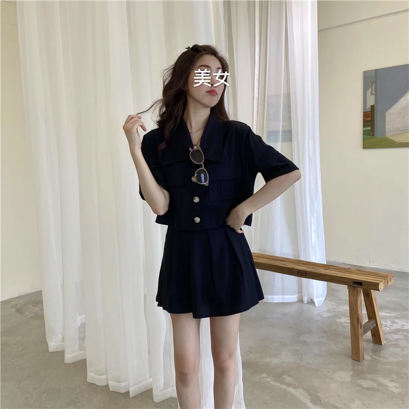 

Make firm offers ~ summer cotton and linen tooling short coat pleated divided skirts suits