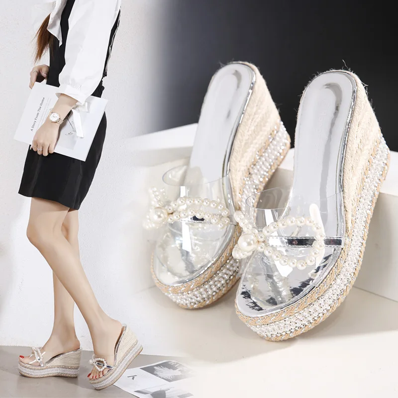 

Summer net red wedge high-heeled diamond sandals wear-resistant Korean version of the pearl thick-soled straw female drag